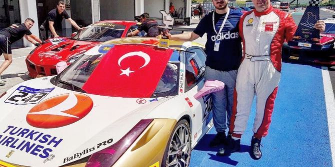 Ümit Ülkü’den Ferrari Challange’ta Çifte Zafer