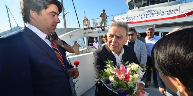 İzmir-foça Gemi Seferleri Başladı