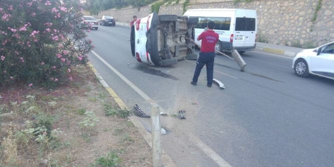 Adıyaman’da Otomobil Takla Attı