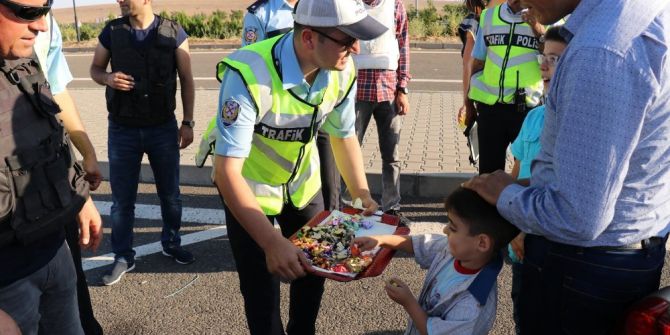 Trafik Polislerinin Bayram Mesaisi