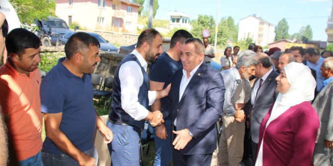 Ak Parti Muş Milletvekili Şimşek Varto Da Bayramlaştı