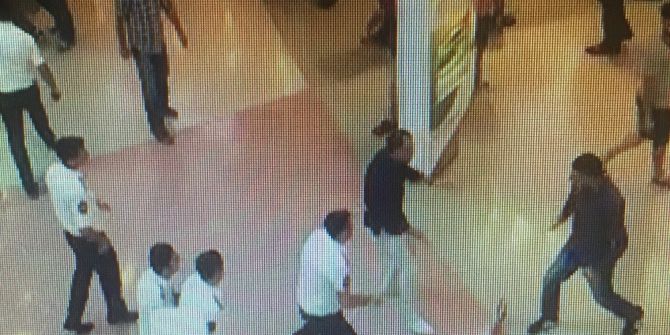 Avm’de Bıçaklı Dehşet