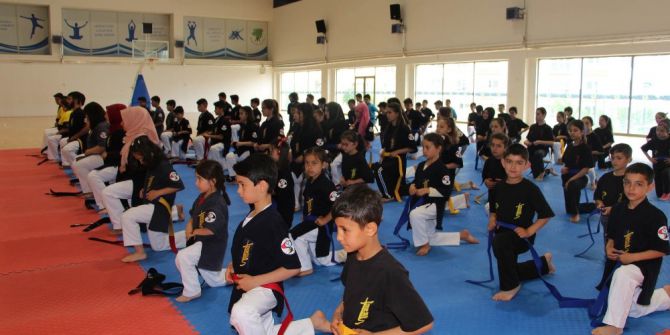 Sınavı Geçtiler, Sertifikalarını Aldılar