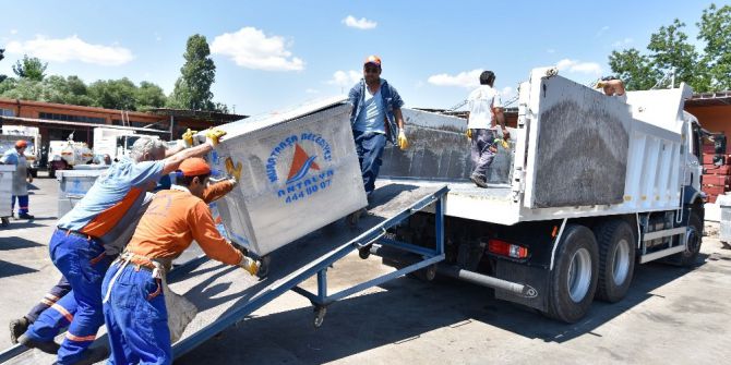 Muratpaşa’dan Kardeş Belediye İbradı’ya Konteyner Desteği