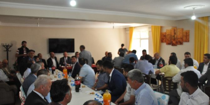 Ak Parti Muş Milletvekili Şimşek, Bulanık’ta Vatandaşlarla Bayramlaştı