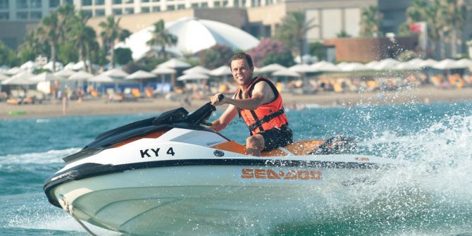 Usta Raketler Denizde Hünerlerini Sergiledi