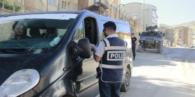 Hakkari’de Asayiş Uygulaması Yapıldı
