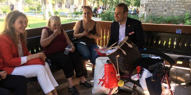 Egemen Bağış’tan Darülaceze Sakinlerine Bayram Ziyareti