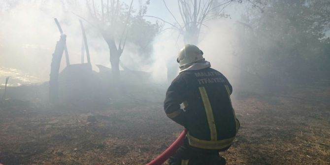 Malatya’da Korkutan Yangın