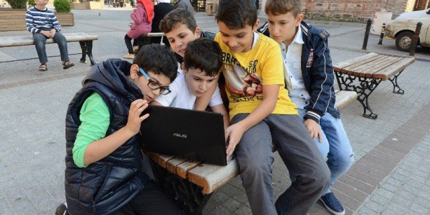 Yıldırım’da Ücretsiz İnternete Büyük İlgi