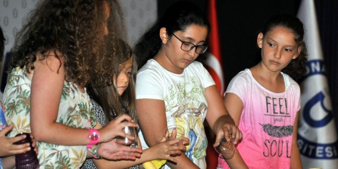 Minik Üniversiteliler Diplomalarını Törenle Aldı