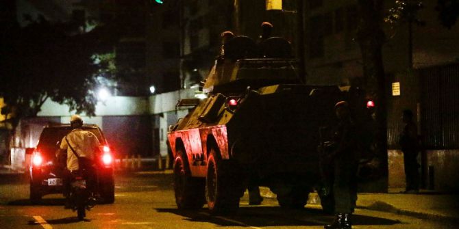 Venezuela’da Yüksek Mahkemeye Ve İçişleri Bakanlığına Saldırı