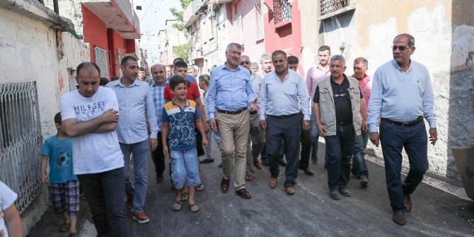 Seyhan’da Oluklu Asfalt Dönemi