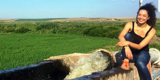 Dünya Güzeli Akın’dan Doğada Pozlar