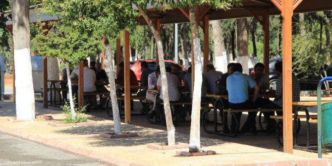 Trafik Kazası Geçiren Ailede Baba Da Hayatını Kaybetti