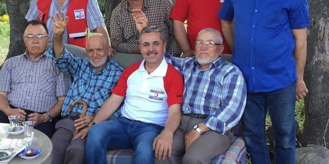 Kızılay Şaphane Şubesi 250 Aileye Giyim Yardımında Bulundu