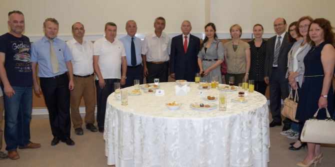 Esogü Personeli Bayramlaştı