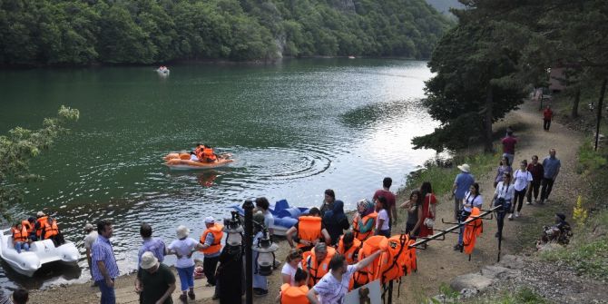 Boraboy Gölü’nü Bayramda 15 Bin Kişi Dolaştı