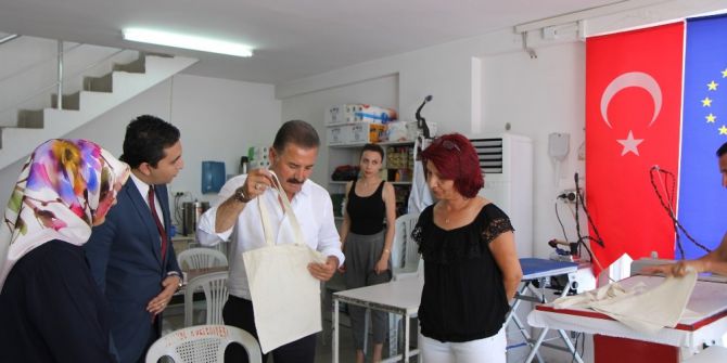 Toroslar Belediyesi’nin, Tekstil Sektörüne 80 Kişi Kazandıracağı Proje Devam Ediyor