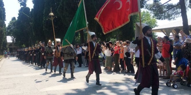 Topkapı Sarayı’nda Baklava Alayı Heyecanı
