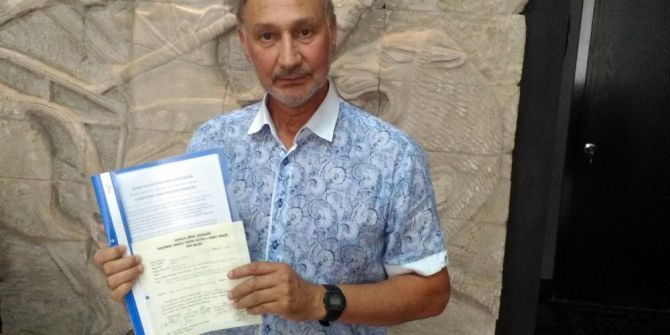 2 Bin Yıllık Sütunların Konulduğu Apartman Sahibinden Tepkilere Yanıt