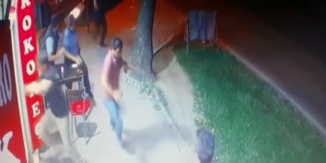 Kaza Yapan Araç Mahalleye Dalınca Panik Yaşandı