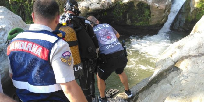 Derede Kaybolan Gencin Cansız Bedeni Bulundu