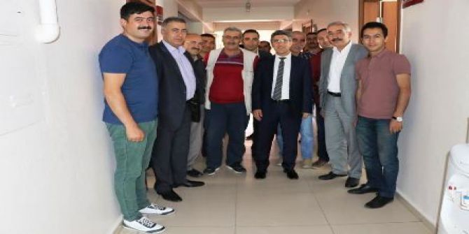 İl Müdürü Kenan Engin Personellerin Bayramını Kutladı