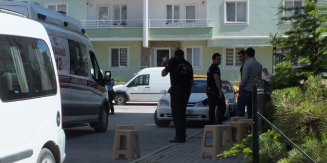 Polis Memuru Evinde Ölü Bulundu