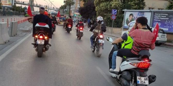 İzmit’in Kurtuluşu Şehir Turu Atarak Kutlandı