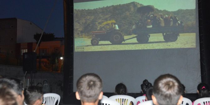 Nilüfer’de Açık Havada Sinema Keyfi Başladı