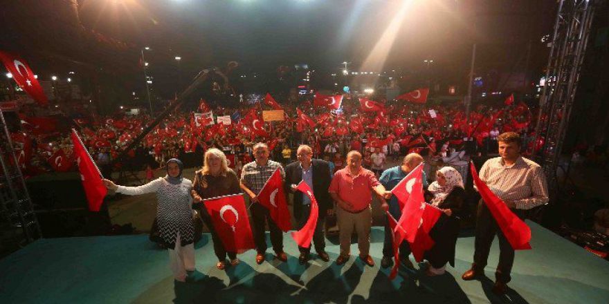 Wolfgang Müller: "Tüm Dünya Türklerin Gücünü Gördü"
