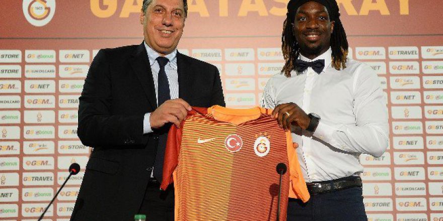 Galatasaray’da Cavanda İmzayı Attı