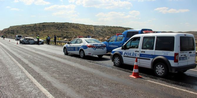 Kayseri’de Feci Kaza: 2 Ölü 3 Ağır Yaralı