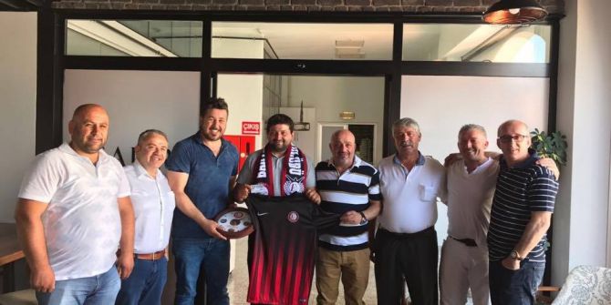 Garson Maaşını Kombineye Yatırdı