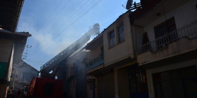Tokat’ta Yangın Korkuttu