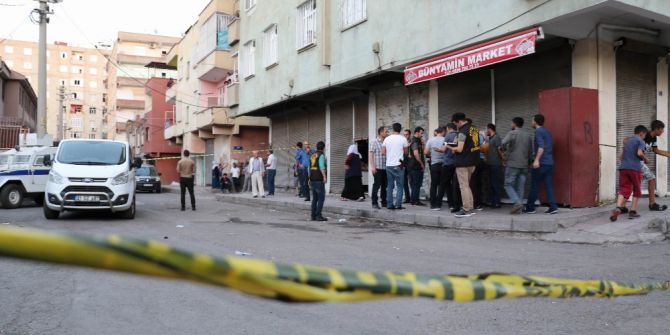 Çocukların Kavgasına Aileler Karıştı: 2 Yaralı