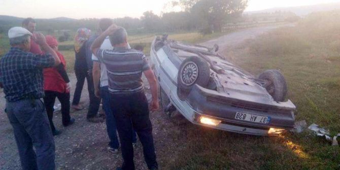Direksiyonda Uyudu, Otomobil Takla Attı: 1 Yaralı