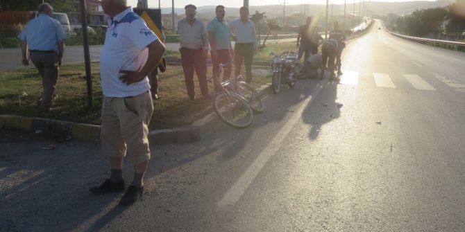 Kula’da Trafik Kazası: 2 Yaralı