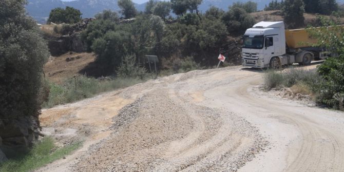 Aydın Büyükşehir Belediyesi Söke’de Asflat Sezonuna Hızlı Girdi
