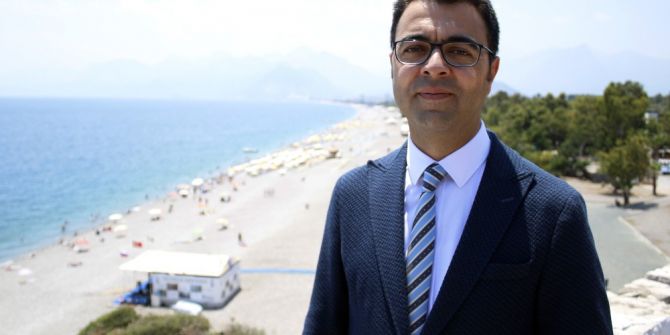 Antalya’da 10 Kişiyi Caretta Caretta Isırdı