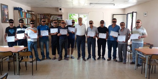 Akhisar Açık Cezaevi’nde 20 Hükümlü Girişimcilik Belgesi Aldı