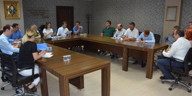 İzmit Belediyesinde Bilbord İhalesi Yapıldı