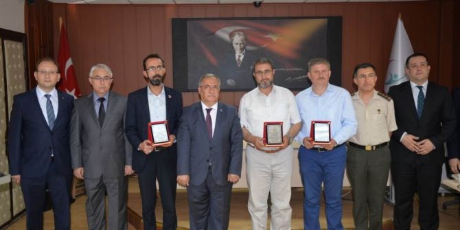 Kütahya’da Uyuşturucu İle Mücadele Eden Stk’lar Ödüllendirildi