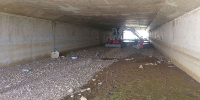 Zaferiye Mahallesinde 4 Bin 800 Metrelik Dere Temizliği