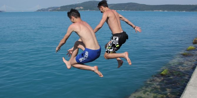 Termometreler 40 Dereceyi Gösterdi, İstanbullular Kavruldu