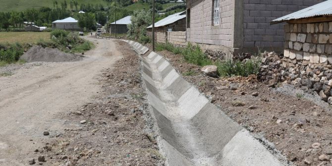 Van Büyükşehir Belediyesinden Kırsal Kalkınmaya 10 Milyon Tl