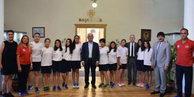 Muğla Büyükşehrin Başarılı Sporcuları Ödüllendirildi