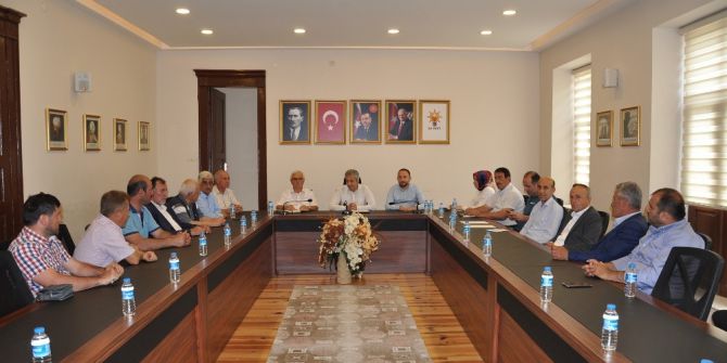 Ak Parti Trabzon Siyasi Ve Hukuki İşler Başkanları Toplantısı Gerçekleştirildi