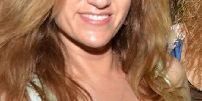 Antalya’da Bir Kadın 8 Yerinden Bıçaklanmış Halde Bulundu